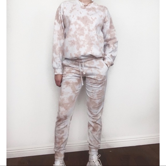Tan tie dye sweatsuit Clearance